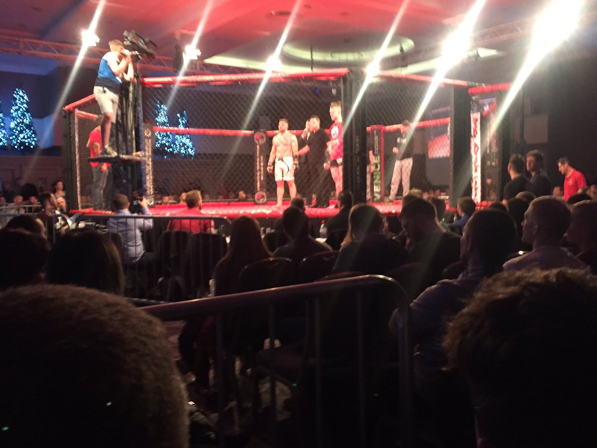 BelfastBasedMMA's tweet photo. David Piotrowicz (KyoujinMMA) defeats Joni Butterworth (ArnkellJJ) via unanimous decision @ClanWarsMMA #BBMMA https://t.co/j6PQFinkHz