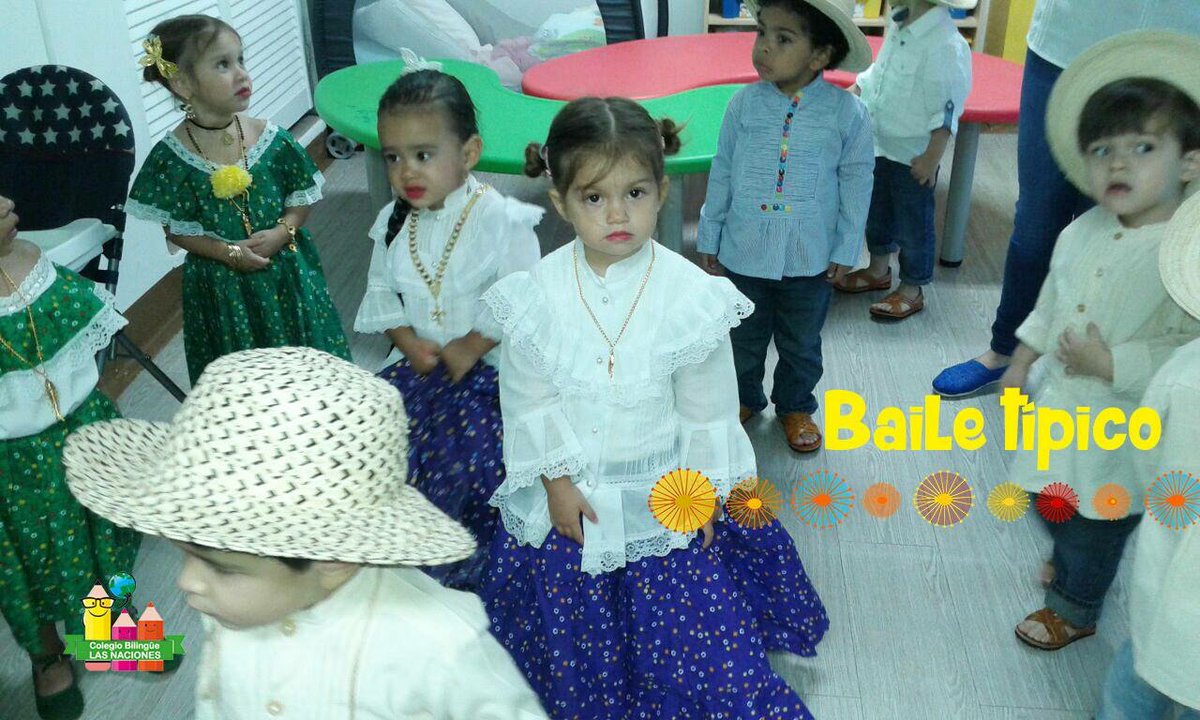 ColeLasNaciones's tweet photo. Momentos únicos y alegres vivimos en la #galapanameña ! #colelasnaciones #niños #bailetipico #mesdelapatria #pty https://t.co/6q0S8BdNe1