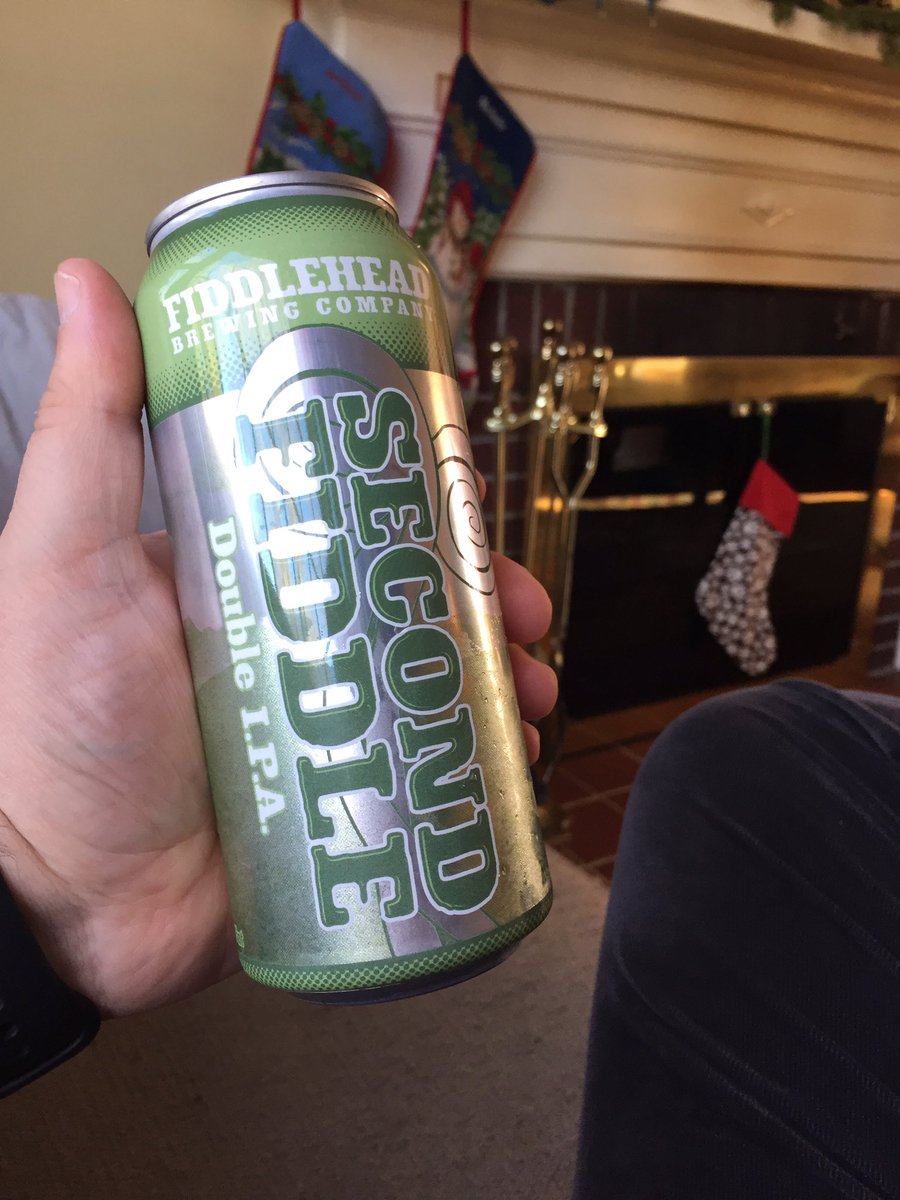 scottyN318's tweet photo. @jbirdie77 Patriots on at 1 = time for some day drinking Coogan!!! #fernbeliever #secondfiddle @fiddleheadbrew #dipa #vtbeer #dankbrew https://t.co/9NTNhF7Vj4