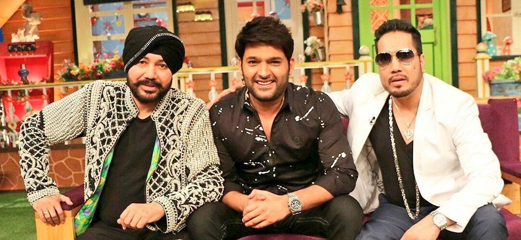 SubhamThakur_'s tweet photo. Super hit episode today👌with 3 most amazing punjabis togrther😃 @MikaSingh @dalermehndi @KapilSharmaK9
&amp; The best musical treat🎤🎶
lv u paaji😍 https://t.co/FJEee5dGdj