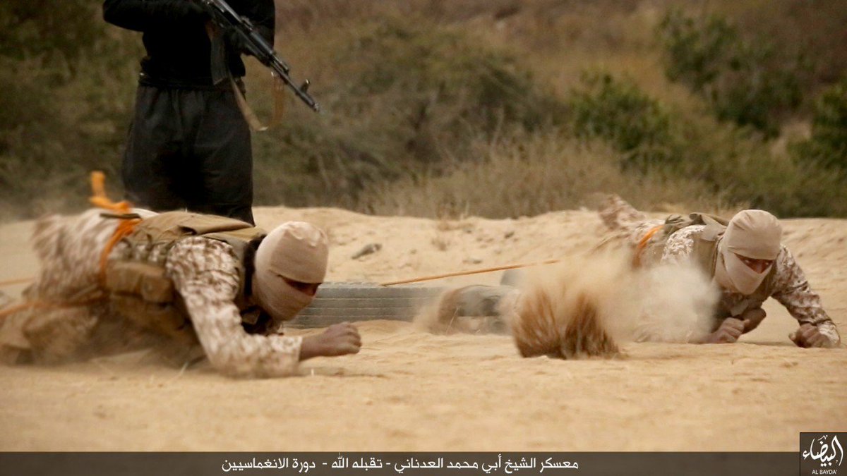 TerrorMonitorAR's tweet photo. #اليمن
2/3  تنظيم #الدولة_الإسلامية ينشر صور لمعسكر '' الشيخ أبي محمد العدناني '' دورة انغماسيين بمحافظة البيضاء. 
#TerrorMonitor https://t.co/1WOKJNIyHI