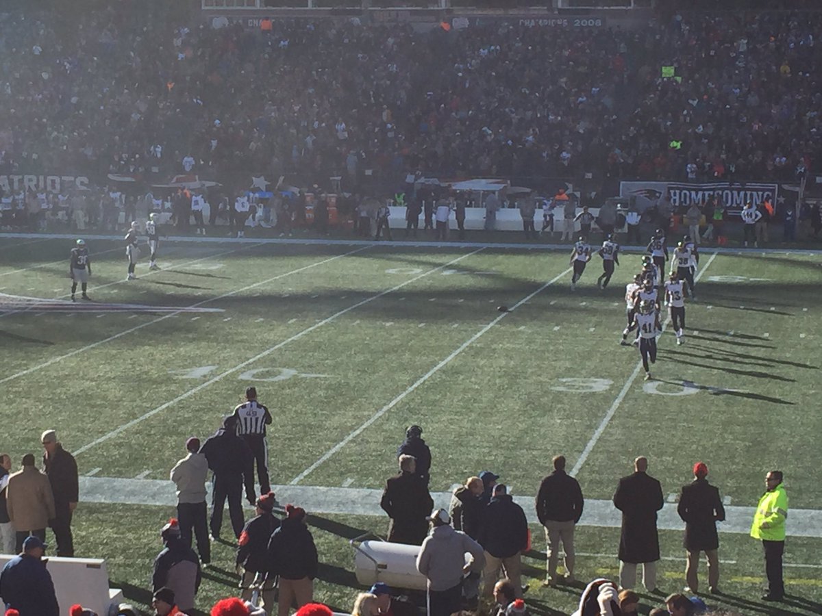 JohnnyO911's tweet photo. Game day #patsgame https://t.co/s8HWkkEi1c