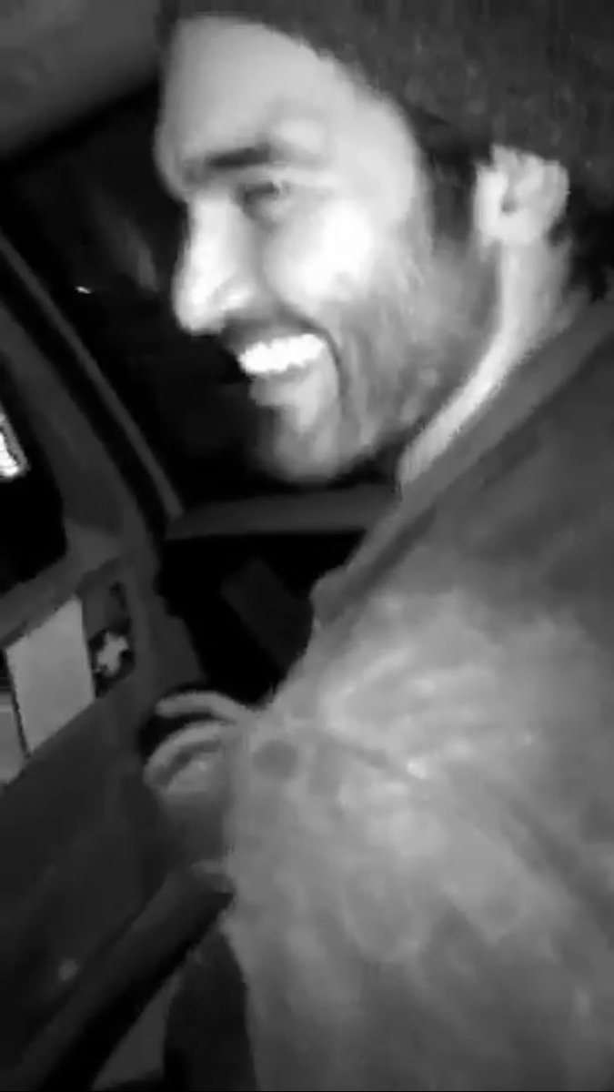 hoechlinsweetie's tweet photo. CAN YOU BELIEVE HOW HAPPY AND PRECIOUS TYLER WAS IN HIS BEANIE LAST NIGHT!! IM MELTING I LOVE SEEING HIM SO HAPPY https://t.co/IyCUfDVEmA