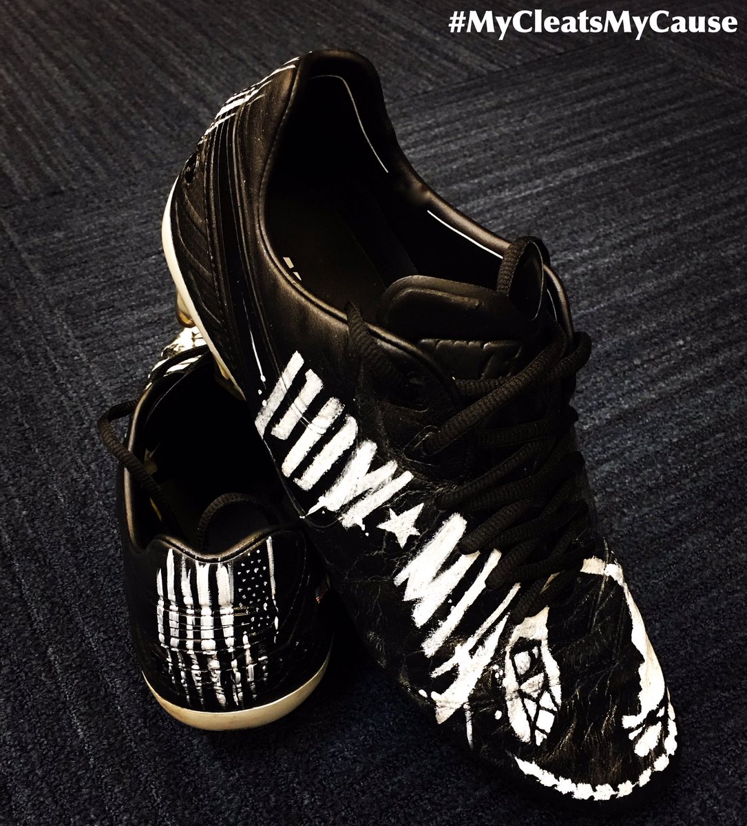 PatMcAfeeShow's tweet photo. "You are not forgotten" #MyCauseMyCleats

✊🏻👏🏻~> @mcnultyta2 https://t.co/by5oeI2SYA