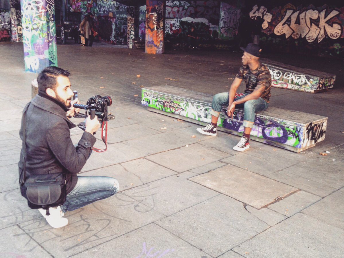 sardarfilms's tweet photo. Behind the scenes filming a promotional vid for https://t.co/MrsrDetxWP ~ #BIG #Canon #sardarfilms https://t.co/Leu7GLnwyq