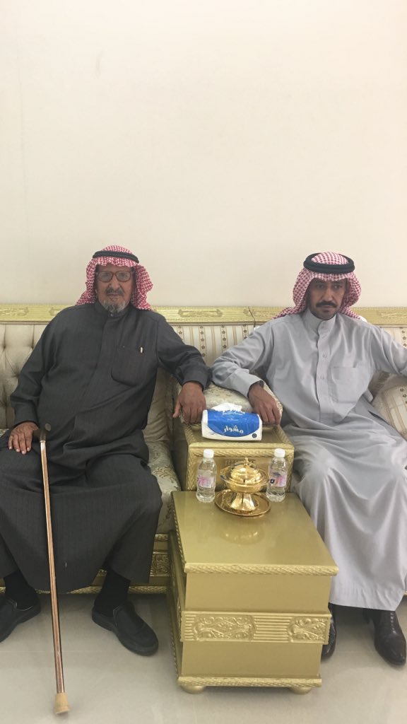 al_mgablh's tweet photo. الشيخ ابن دمشق في ضيافة الشيخ نجر الجميلي
والشيخ عمر بن عقل

https://t.co/btK1i6pKAG https://t.co/PR418DgAIq