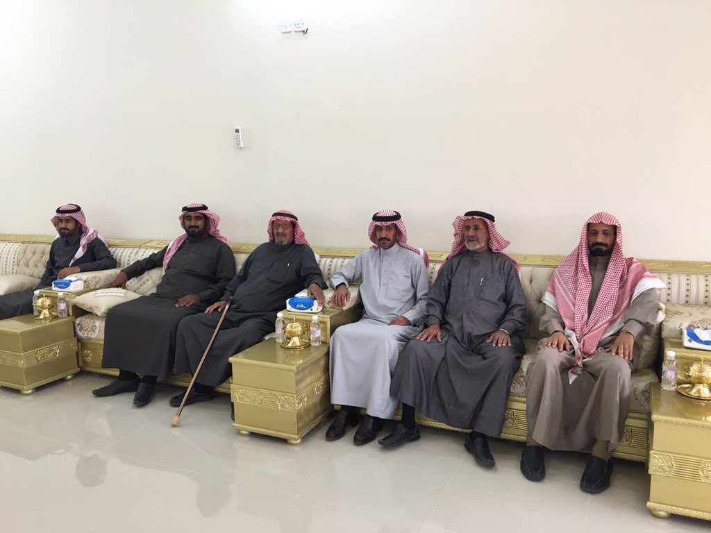 al_mgablh's tweet photo. الشيخ ابن دمشق في ضيافة الشيخ نجر الجميلي
والشيخ عمر بن عقل

https://t.co/btK1i6pKAG https://t.co/PR418DgAIq
