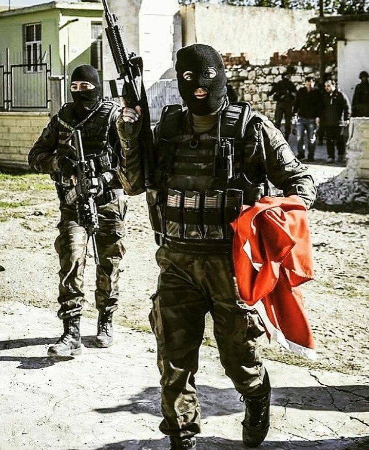 er_ismail46's tweet photo. Vatan aşkı maya gibidir sütü bozuklar tutamaz #hedefpöh https://t.co/Sl68jKt0eJ