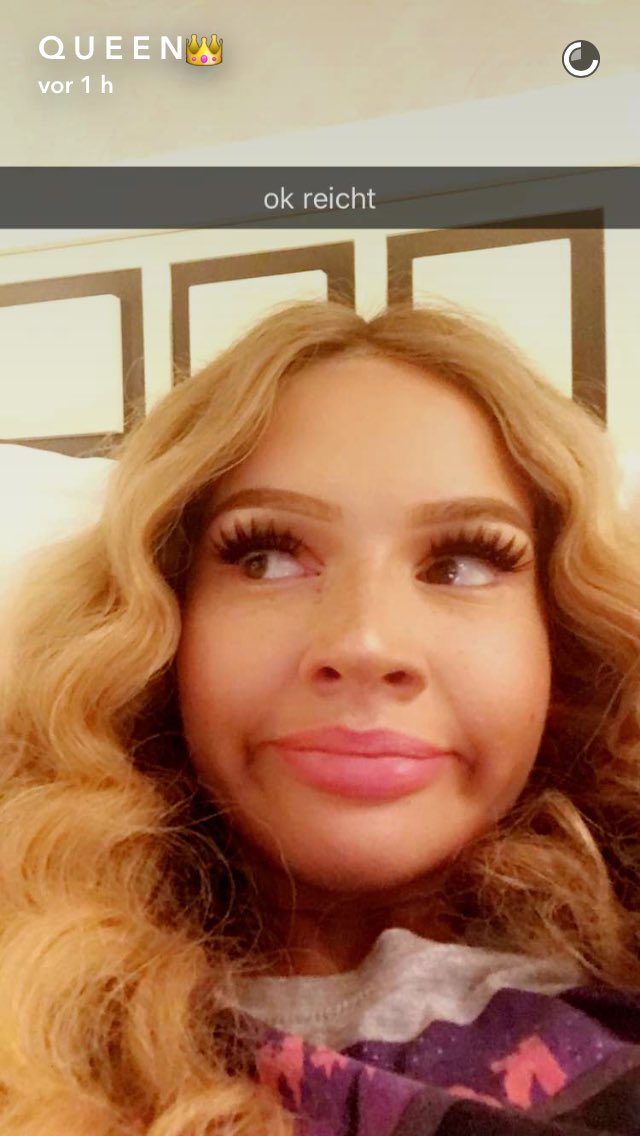 Sweet_Suse's tweet photo. @ShirinDavid @PatiDavid_ darf ich vorstellen: der "david blick" https://t.co/v2sI1ptYSW