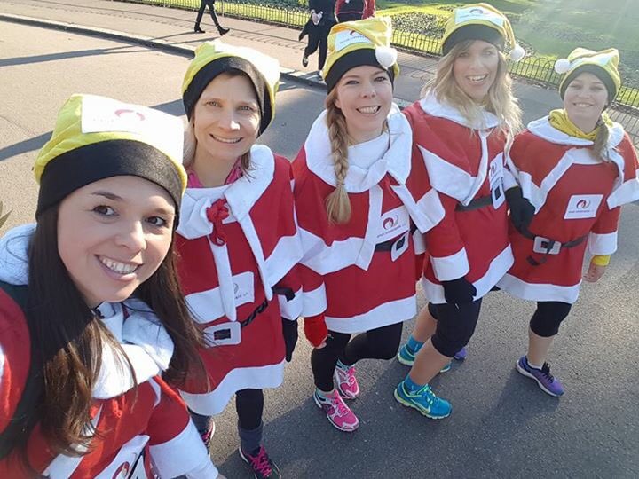 colliercabs's tweet photo. Five go to the park ! Raising awareness and money for @EndometriosisUK @SusieStringers @_AshleyJay @MissBones83 @HelenLucyMc #endometriosis https://t.co/fpSz2yMLhj