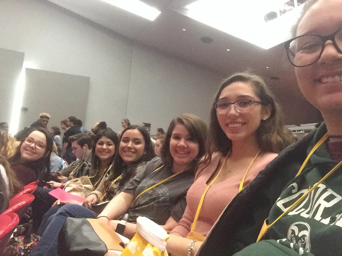 Brennan_Theatre's tweet photo. Texas Thespian Festival 2016
#ttf2016 #Troupe7693 💛🐻🎭 https://t.co/TUkhDGmDlA