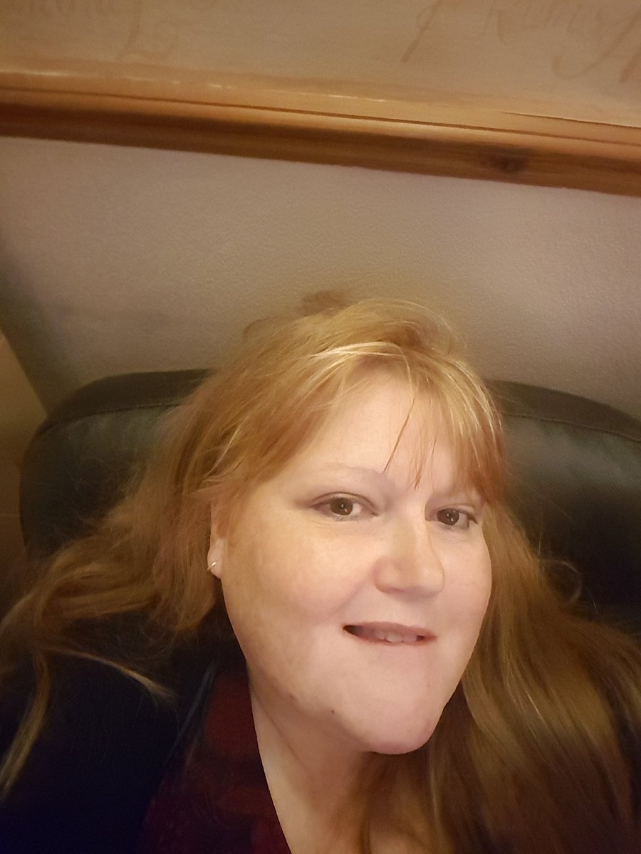 RachelPonting2's tweet photo. My blond experience lol https://t.co/xsJH5GIPcG