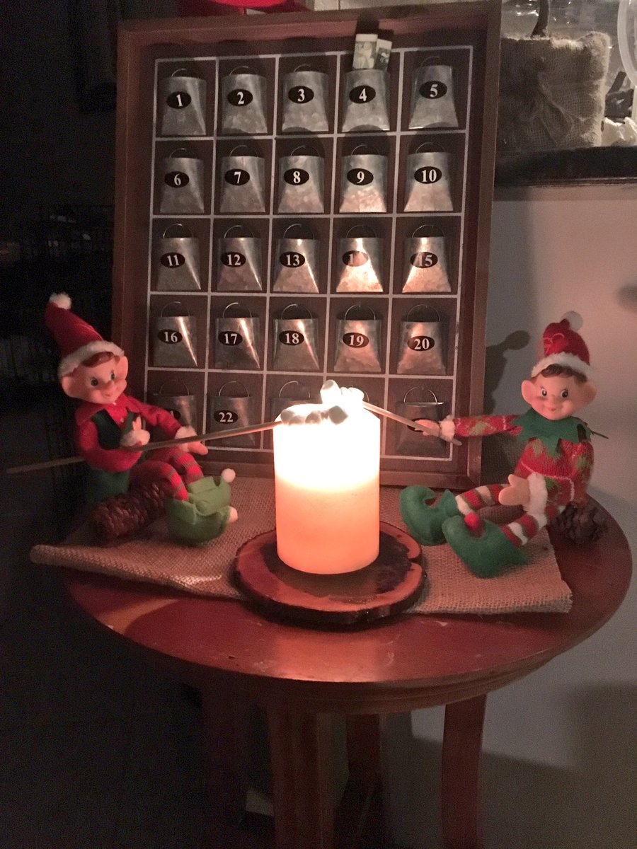 keelynoel35's tweet photo. My parents seem to be having a little too much fun with my brothers elves https://t.co/OOKzimuKjr
