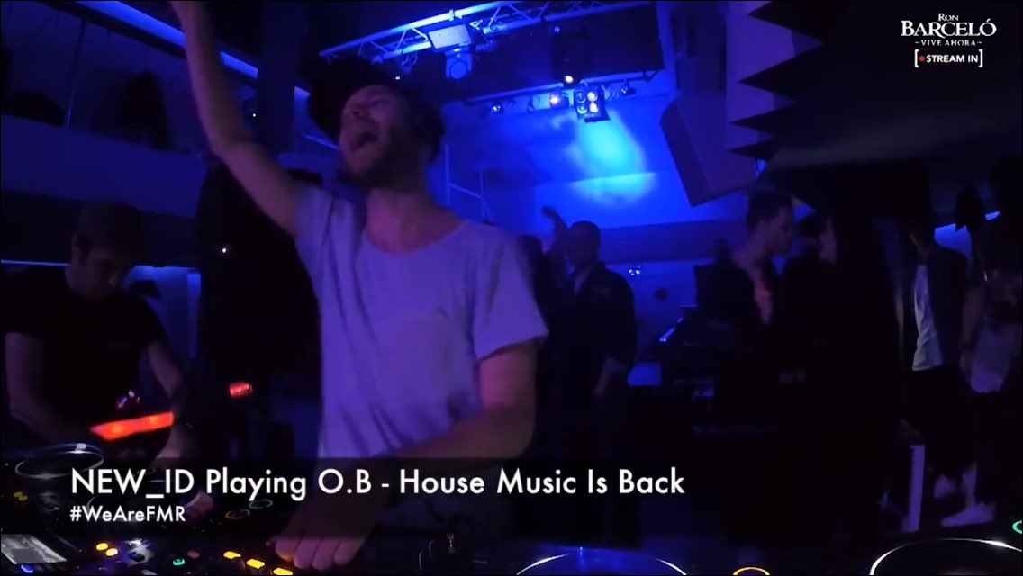 Official_OB's tweet photo. @officialnewid shows his continuous love & support to #HouseMusicIsBack , check it out here : https://t.co/B0Dusa9dws https://t.co/AMWqJeIBzp