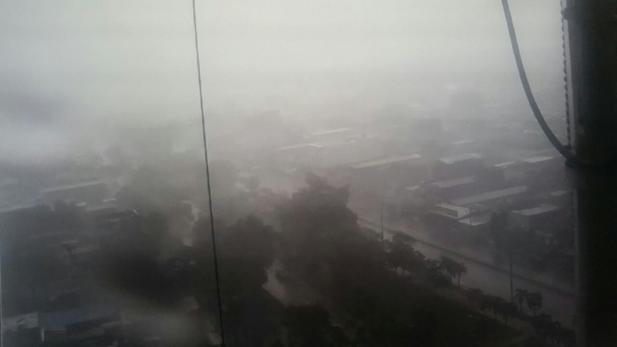 Franciscoh99's tweet photo. Tarde nublada, truenos y lluvia en #CaliCo
Foto: @BomberosCali119.
#YoReportoIdeam
@IDEAMColombia @Diarioccidente https://t.co/hHYqvStoCd