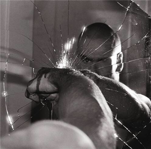 _henryrollins's tweet photo. The album cover of black flags "damaged" https://t.co/KQMyBYEpjS