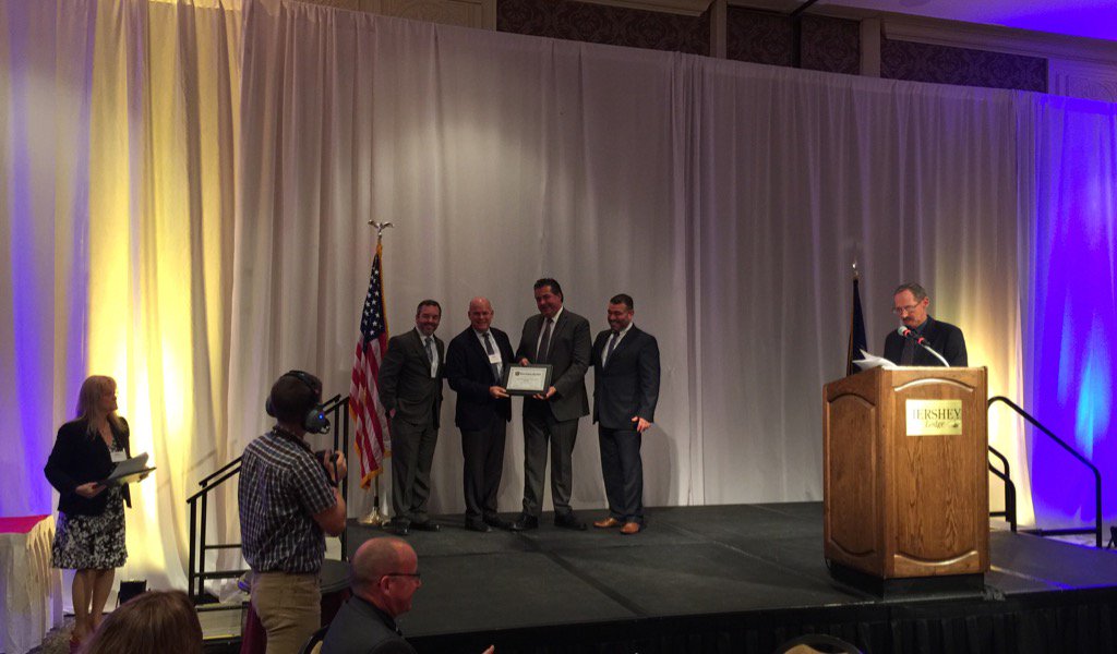 mfriedmanPGH's tweet photo. Congrats to @DASD_PV for their @NatlBlueRibbon award recognition at #PDESAS conference @DASD_Schools #DASDpride https://t.co/FxgIQy5NeV