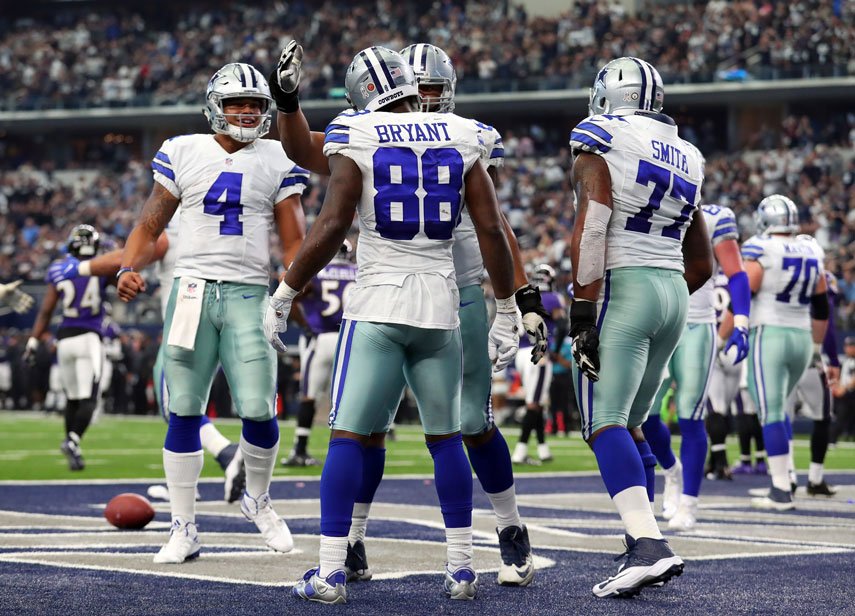 CBSNewsTexas's tweet photo. #BREAKING: With the Redskins loss, the Dallas Cowboys have clinched a playoff spot. https://t.co/MzAtjpQvW7
