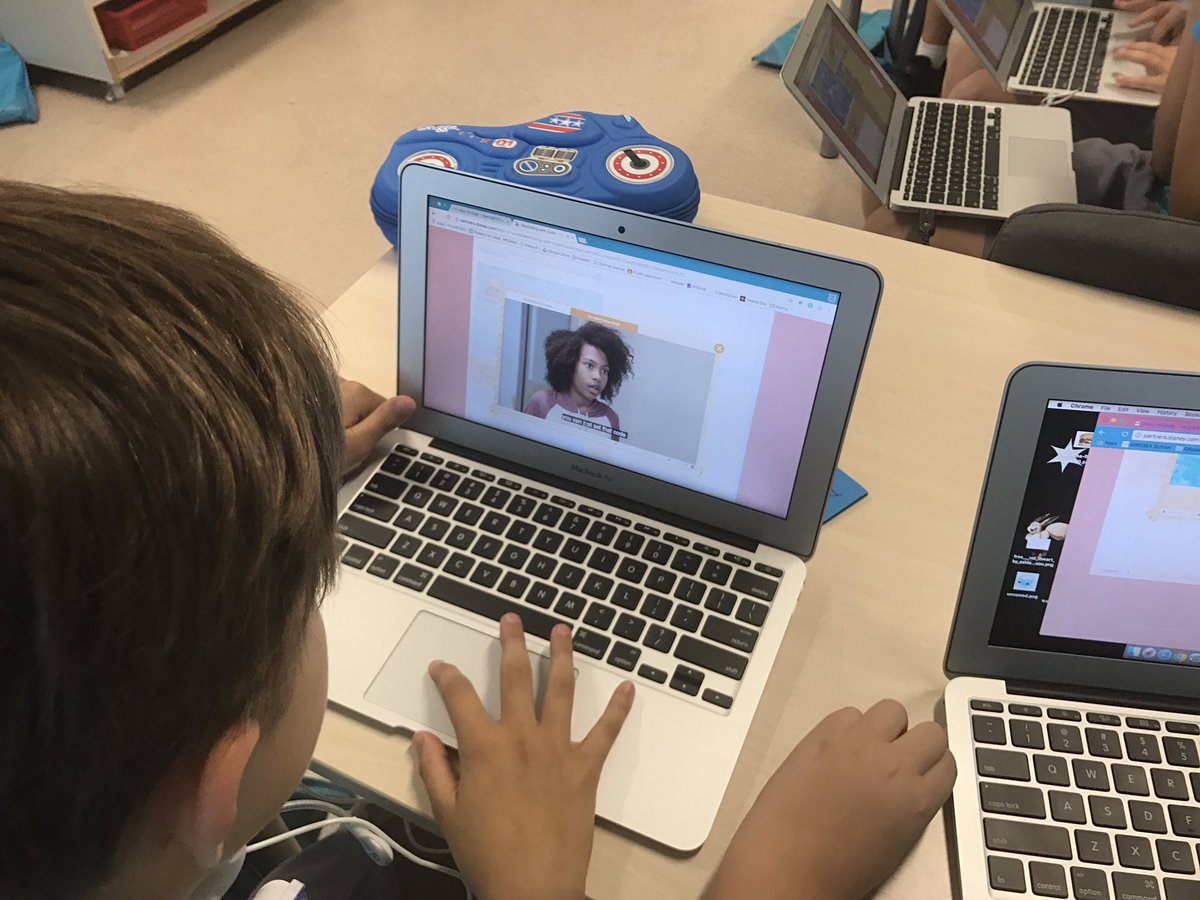 UWCSEA4LaW's tweet photo. .@UWCSEA4LaW using tutorials, collaboration and critical thinking to take part in @codeorg's #hourofcode #uwclearn https://t.co/oknDwgV1dC