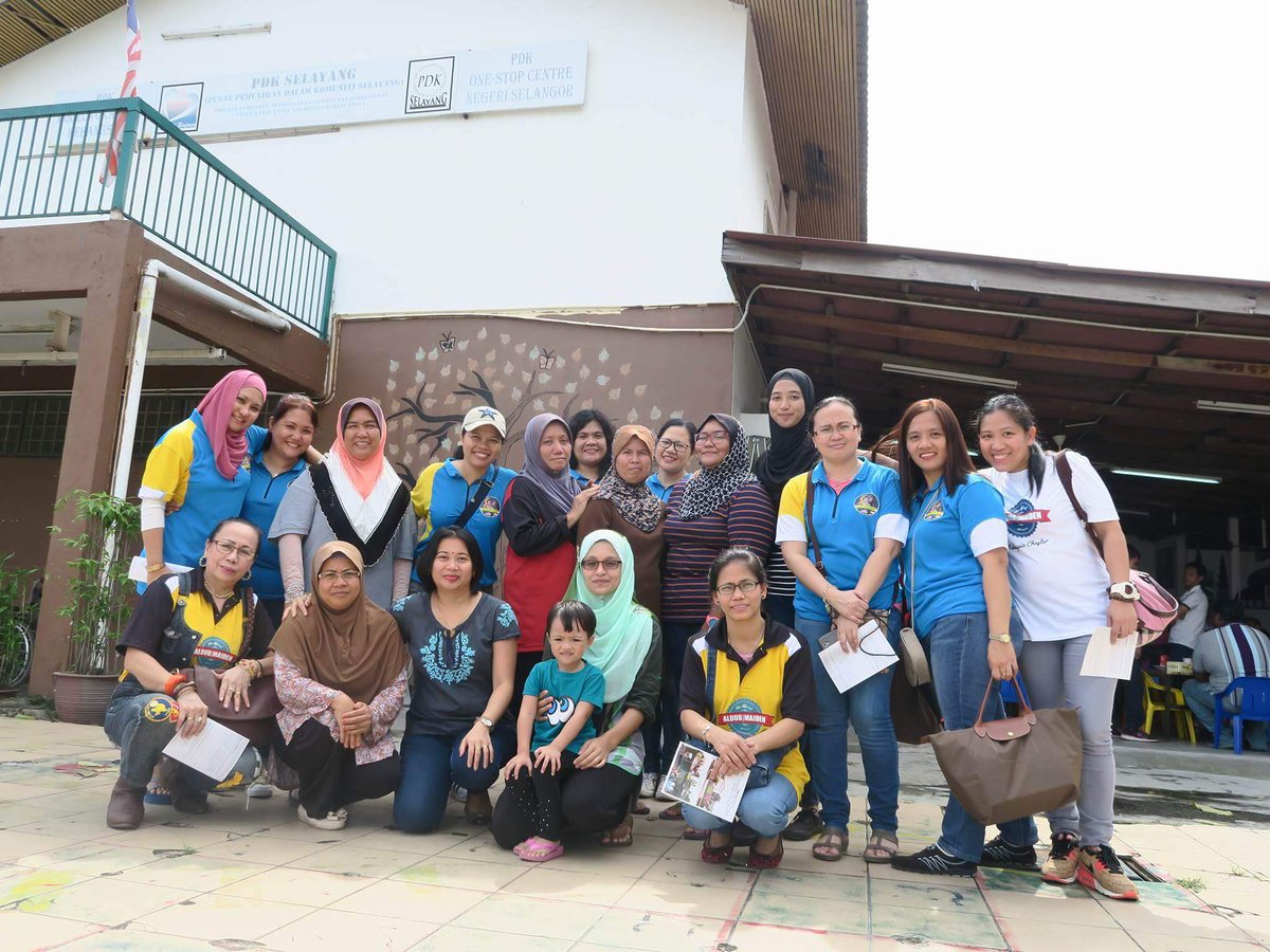 ofcaldub_malay's tweet photo. Thank u Lord for a success of our Charity Event and to @ALDENatics_MY @SWesthaeuser for the helping hand
#ALDUBTwinsOutSoon
@officialaldub16 https://t.co/WDRq6bgxMo