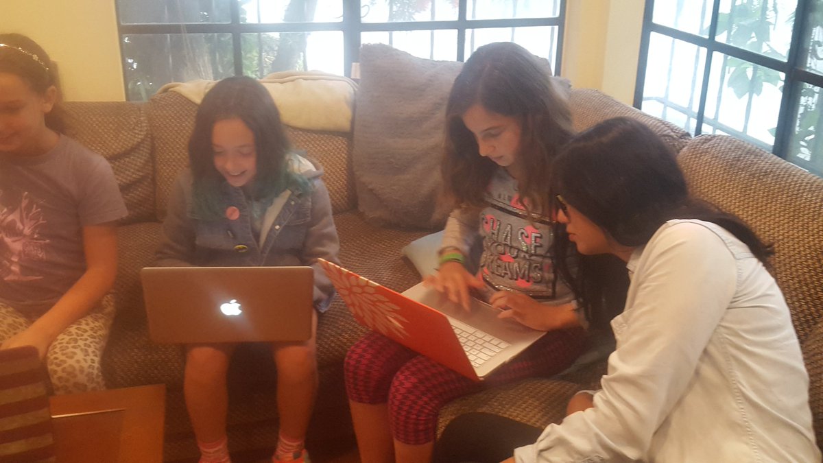 leslieaaronson's tweet photo. We kicked off #CSEdWeek w/ @GirlsWhoCodeFLC leaders by testing out @vidcode tutorial. #CSforAll https://t.co/VAFTtMPgGa https://t.co/AwoJRTVYgP