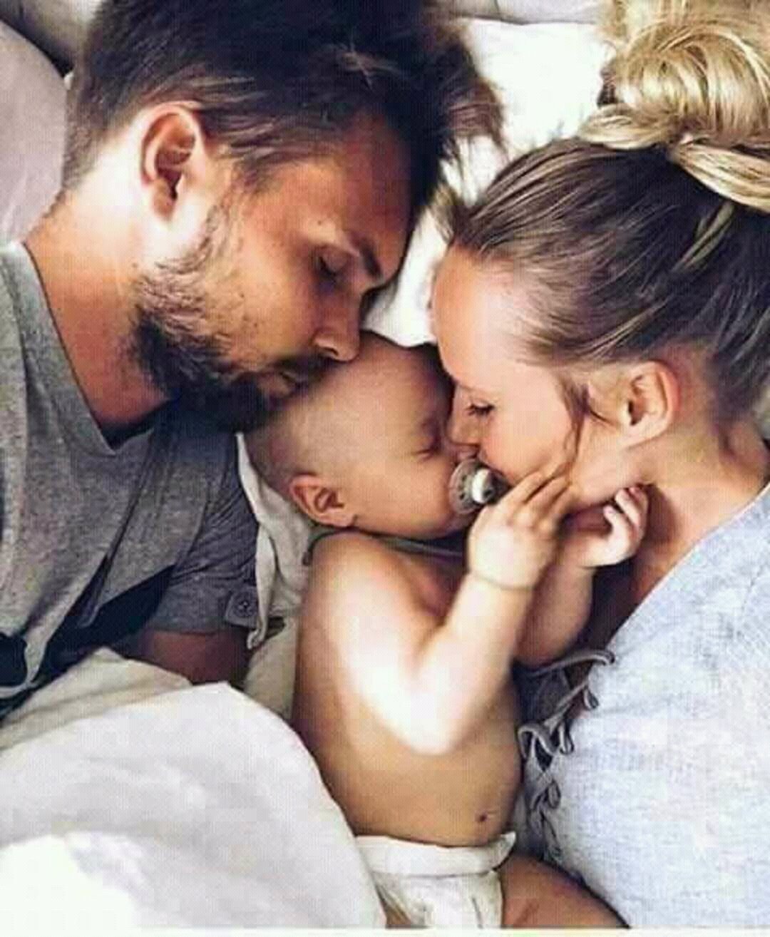 Милая семья