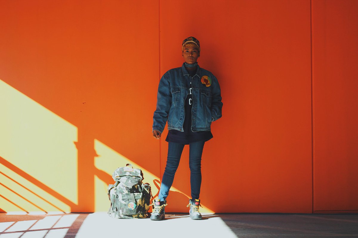 MogulMalik's tweet photo. "Fall Back..." 
Feat. @_SuniSideUp 
#TheParadyceShop #Paradyce https://t.co/zzPdwOzjO7