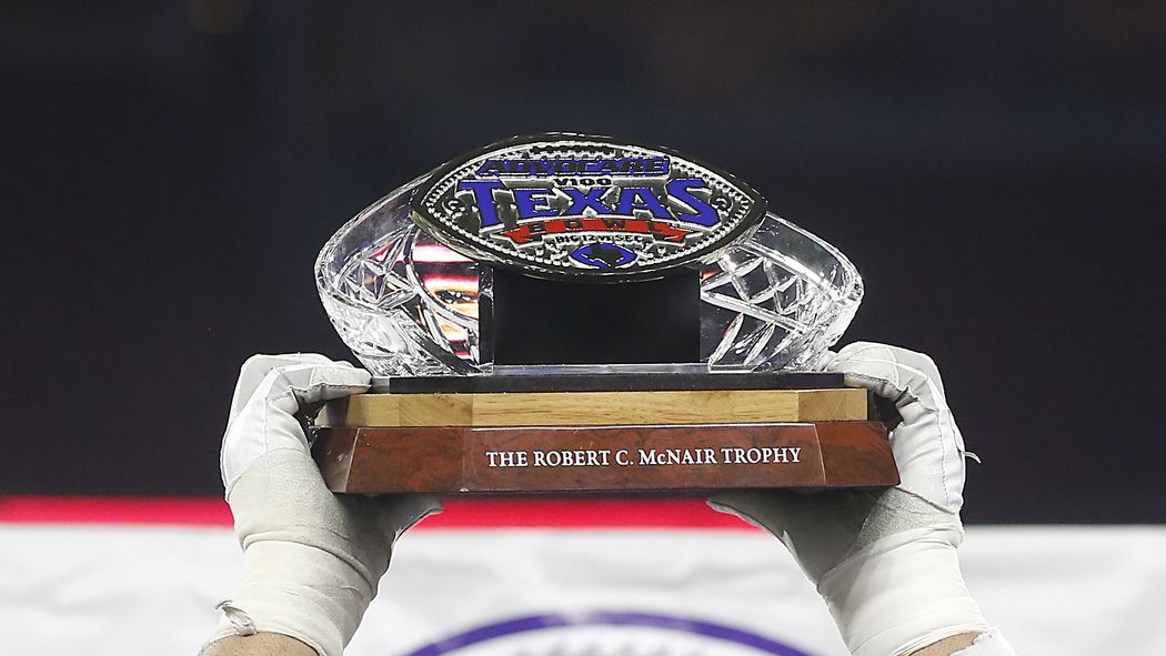 GBHunting's tweet photo. Texas A&amp;M will play Kansas State in the 2016 Texas Bowl https://t.co/TGqG5gHBND https://t.co/PePI9g4Ipg