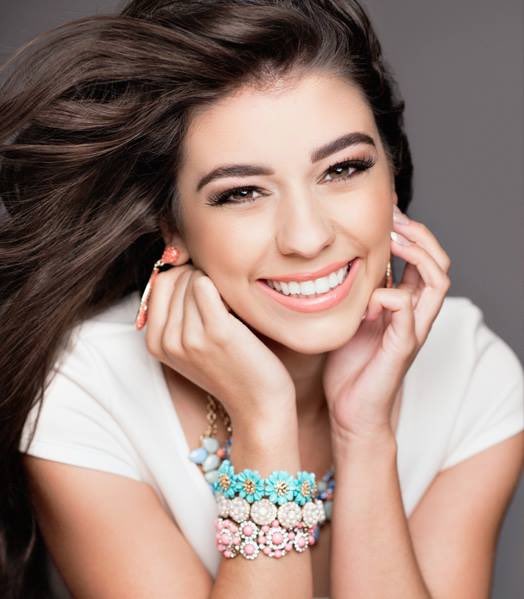 missPAteenusa's tweet photo. #PennsylvaniaTeenUSA #MissPhotogenic is Brooke Calle, age 17 of Newtown. Congratulations! https://t.co/kXyGewTTSq