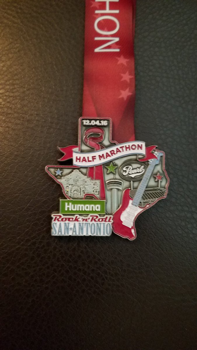 CabotRunFit's tweet photo. Rain, wind, cold and lack of training forced me to do the smart thing and drop to the half at today's San Antonio Marathon. #RnRSA https://t.co/ZpQS1KA774