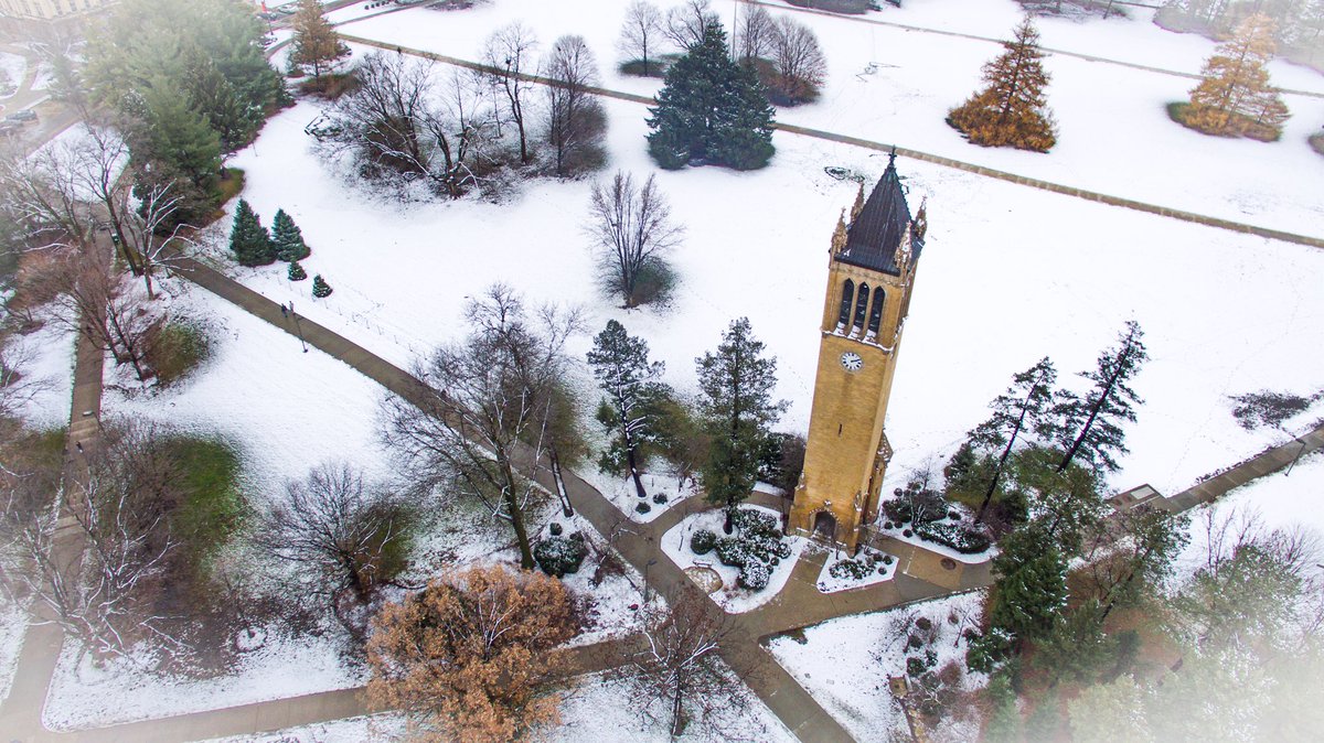 rocketcurds's tweet photo. ❄️Winter has finally arrived here in Ames❄️#drone https://t.co/bJf782zlM6