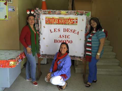 asic_bocono's tweet photo. Equipo del @asic_bocono Les desea FELIZNAVIDAD
@ssituacionfunda @UrbinaSegundo @BOCONOALCALDIA @RangelSilva2012 @Fundasaludtru https://t.co/IaySeIR7Xg
