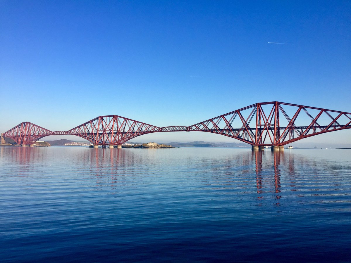 <a href="/VisitQferry/">VisitQueensferry</a> <a href="/ScotRail/">ScotRail</a> <a href="/Forth_R_Bridge/">Forth Bridge</a> <a href="/Maidoftheforth/">Maid of the Forth</a> Feel lucky everyday to live here. But today - stunning.