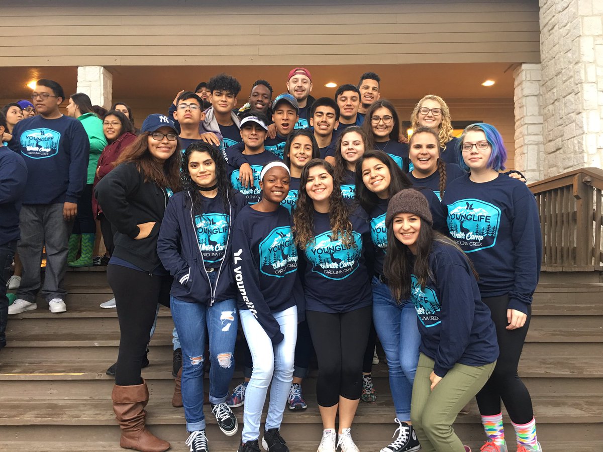 unknowwnnn__'s tweet photo. Had one of the best weekends of life and learned so much with all these hamie gs right here #Younglife https://t.co/BIHySFtdQW