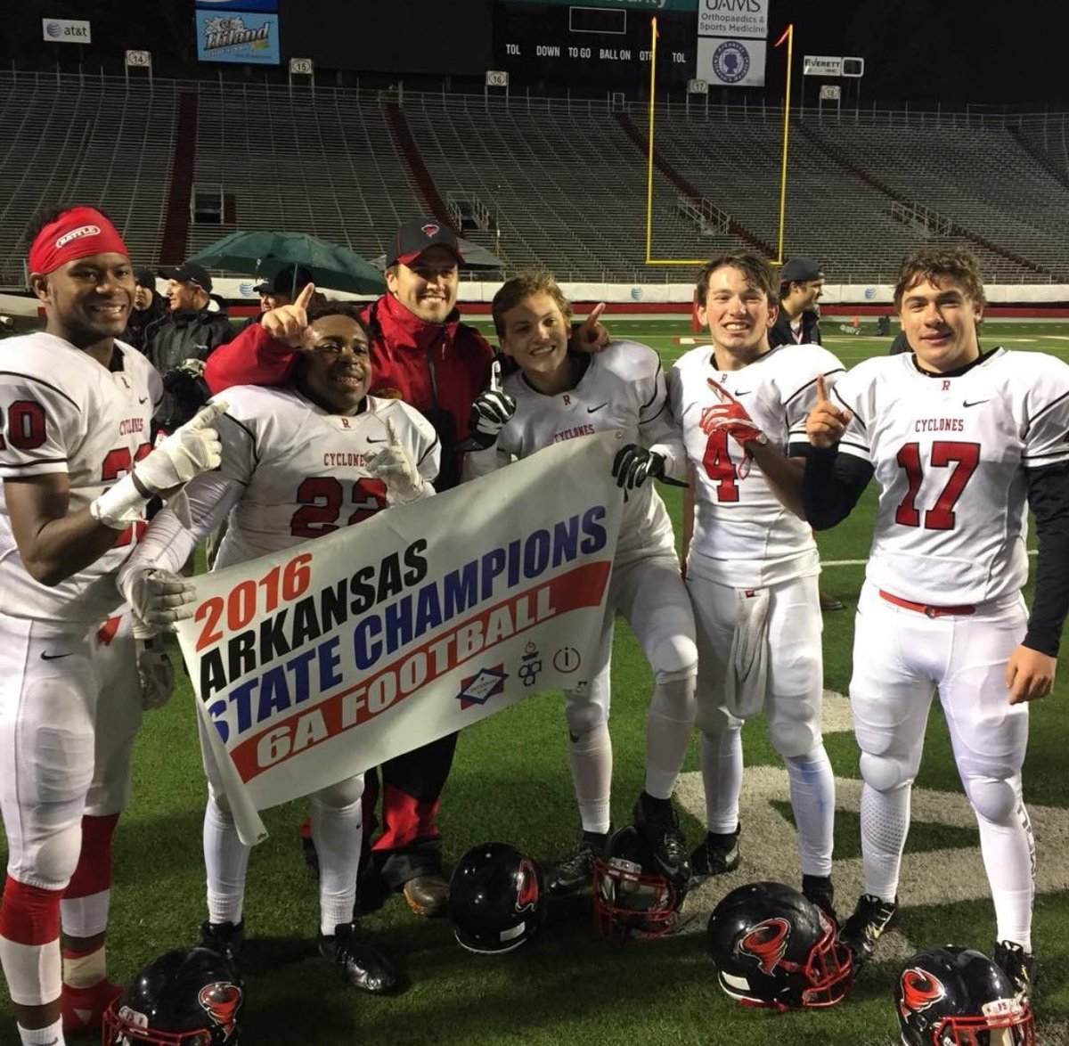 icetraybry's tweet image. historic season. historic ending. historic period. proud to be a clone 🏆🌪 #LEGEN17ARY #F5