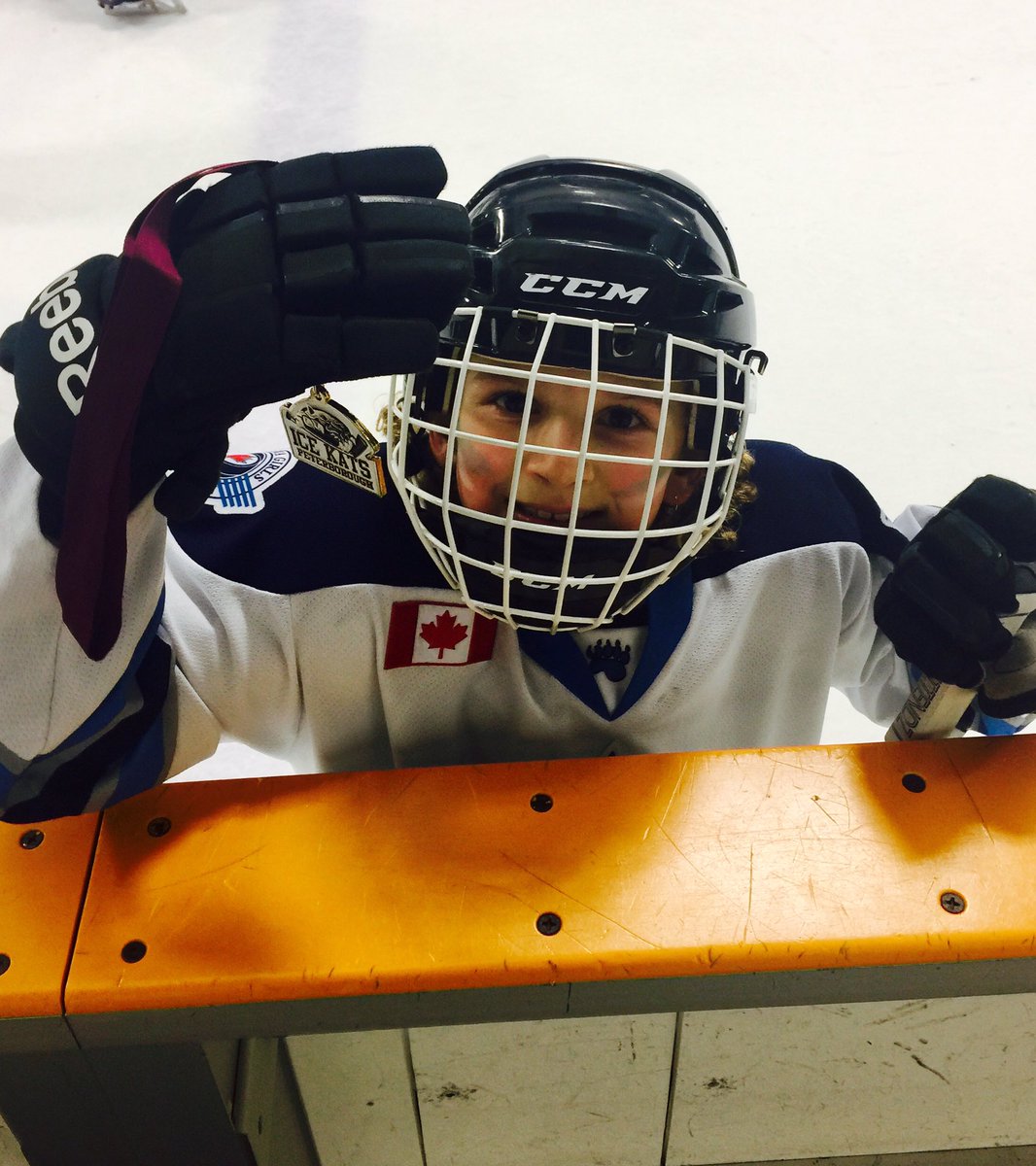 lisafranche's tweet photo. This little girl and her teammates are 2 time tourney gold medalists!! #OttawaIce #champs https://t.co/BtWG0HtKBk