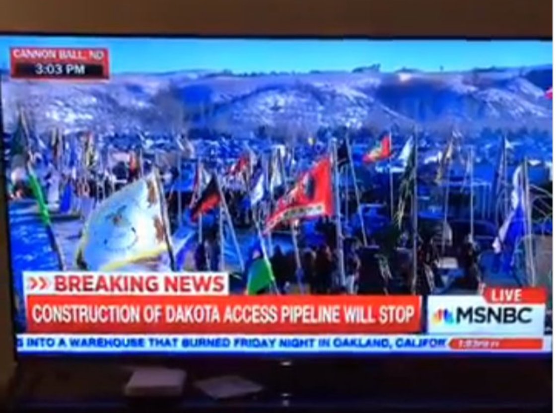 OccupyWallStNYC's tweet photo. Getting multiple reports that Obama admin is DENYING Dakota Access easement and stopping construction of pipeline #NoDAPL https://t.co/jUduvClxh8