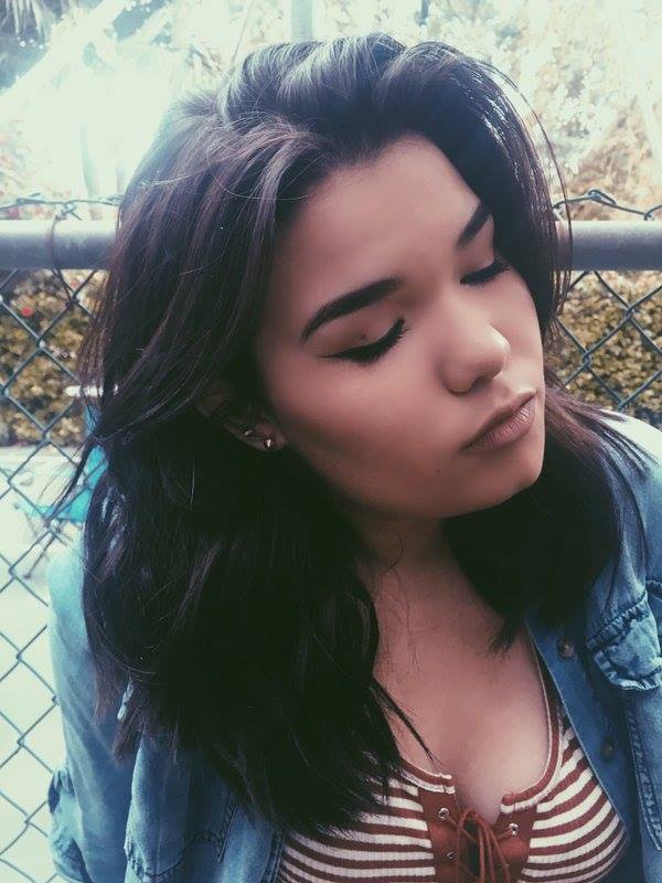 Paloma_roque__'s tweet photo. Mentira essa menina ñ tem 14 anos.......
#LovaticsBack  #BrazilAreExcitedDemi https://t.co/1pJXKfb7cC
