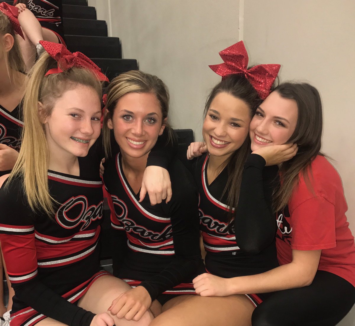 awcheer00's tweet photo. HBD BEST FRIEND 💜💜💜 hope you have a great day...... love you ❤️ @morgynsallie https://t.co/0GRb15Wn2T