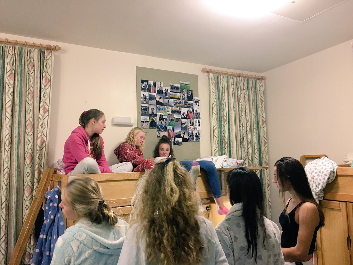 Robertson_Sed's tweet photo. The taster girls are mixing really well with years 9 & 10 #dormchat https://t.co/qZtMsCFx4h