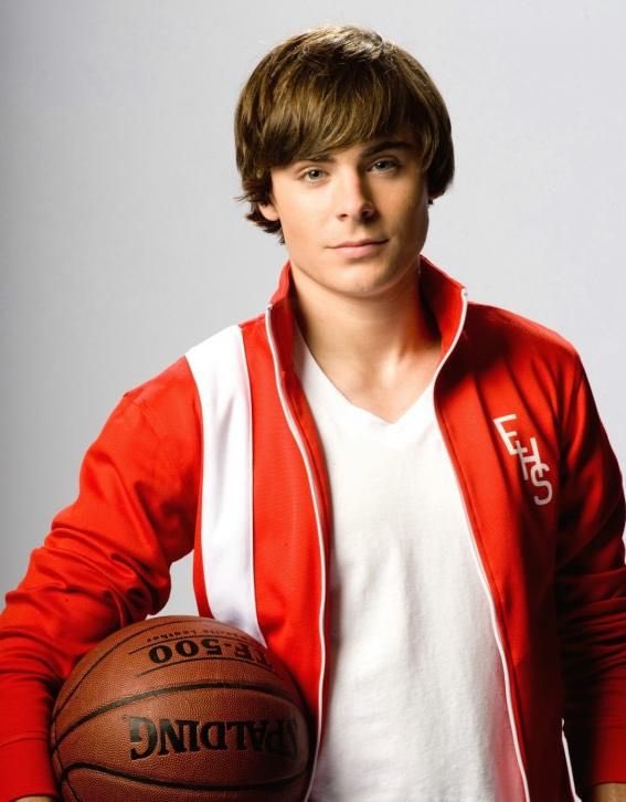 averysdelena's tweet photo. some of those rt/favorite tweets are literally like RT FOR ELENA GILBERT LIKE FOR TROY BOLTON https://t.co/zaX1l3oeeg