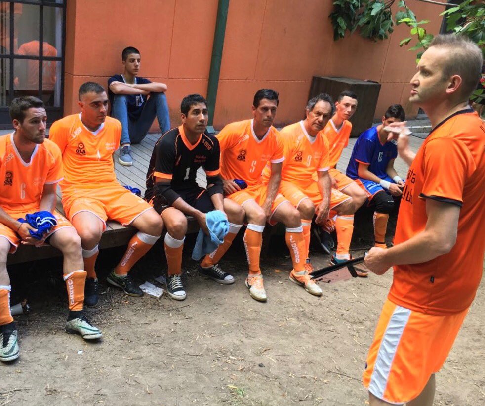 danielscioli's tweet photo. Hoy, con el #Futsal, sigo disfrutando de mi pasión por el deporte. 

#LigaArgentina con 20 equipos en @villalanata https://t.co/OM86zJi7eB