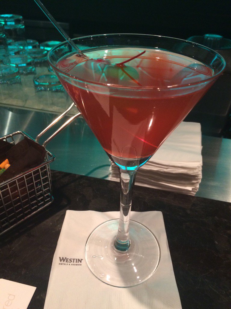 g_mcclelland's tweet photo. Thanks for the treat! @spg @TheWestinPrince #goldpreferred #eventplanner https://t.co/bLIJNryObk