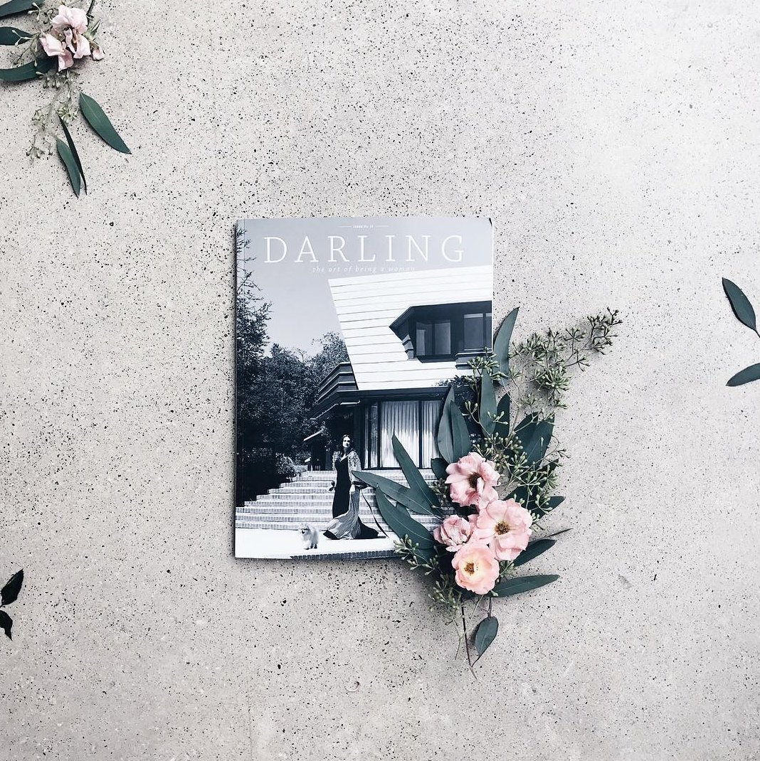 darlingmag's tweet photo. #DarlingIssue17 looks at the power of time in our lives. What has been the most powerful moment for you in 2016? | Photo by @oh.sopretty https://t.co/EPp3BTqJjo