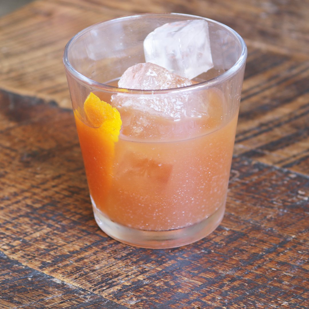 Post-beach #booziesessions are what Sundays are all about! We have #happyhour ALL day until 7PM! #cheers #sunday