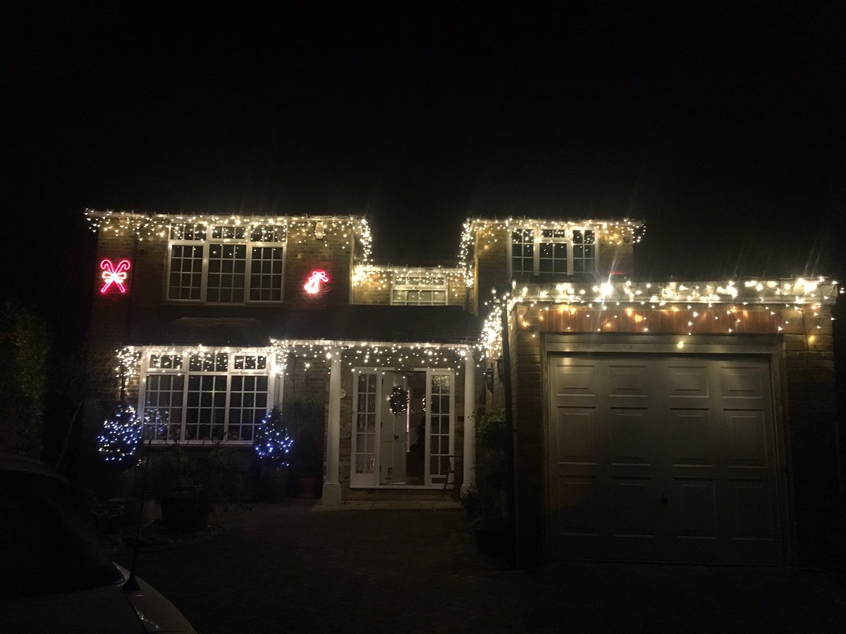_Fellows's tweet photo. My house is so extra at Christmas I love it https://t.co/DZsHMNKA6p