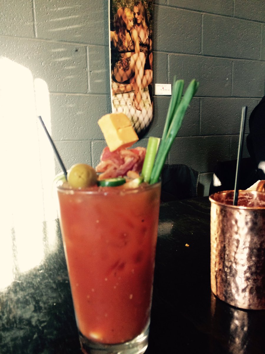 GhostDogg1's tweet photo. Bloody Mary bar and super cute photos @palmerbrewery . Why are you not here?! https://t.co/9bIGgXKIS8