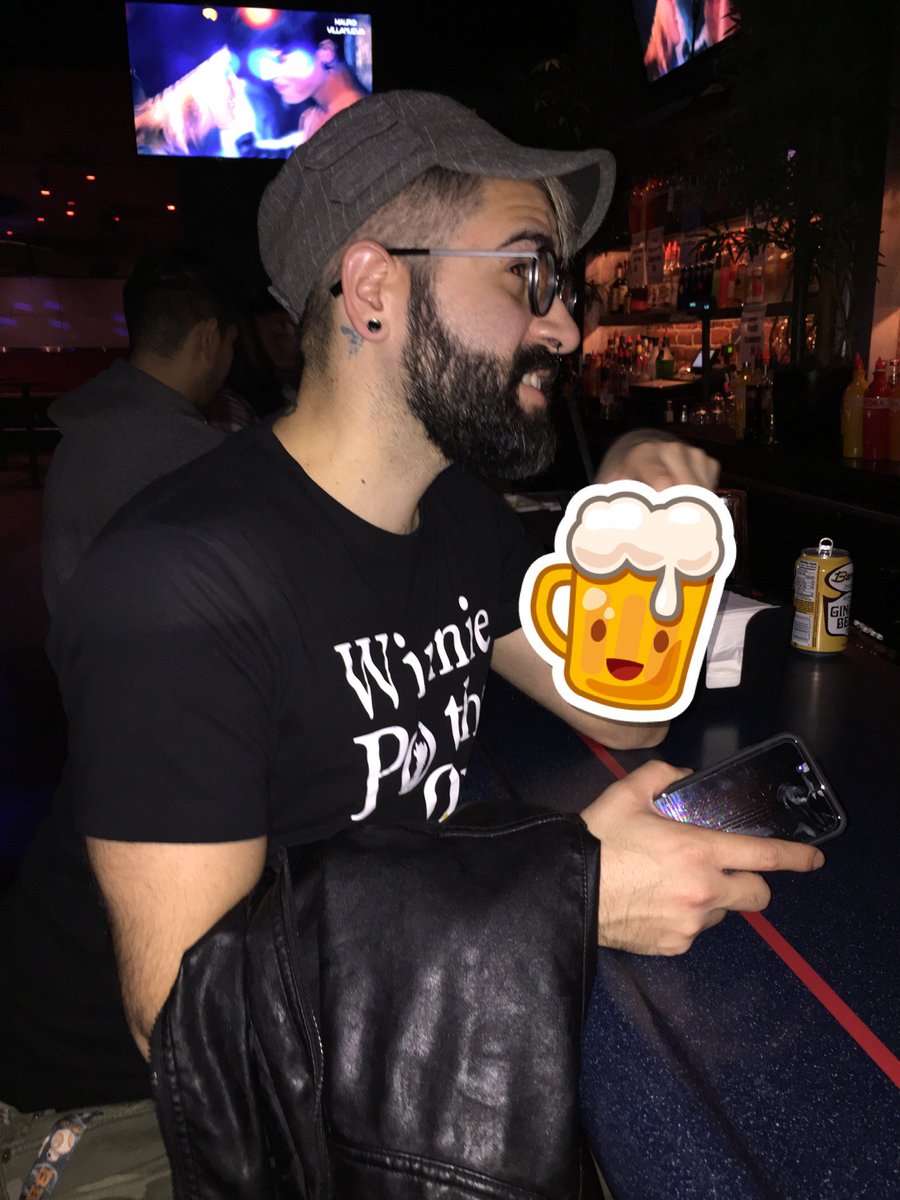 Larrayhay's tweet photo. I'm at Badlands - @sfbadlands in San Francisco, CA https://t.co/P1UFc6km5S https://t.co/CrjYTMxRJD