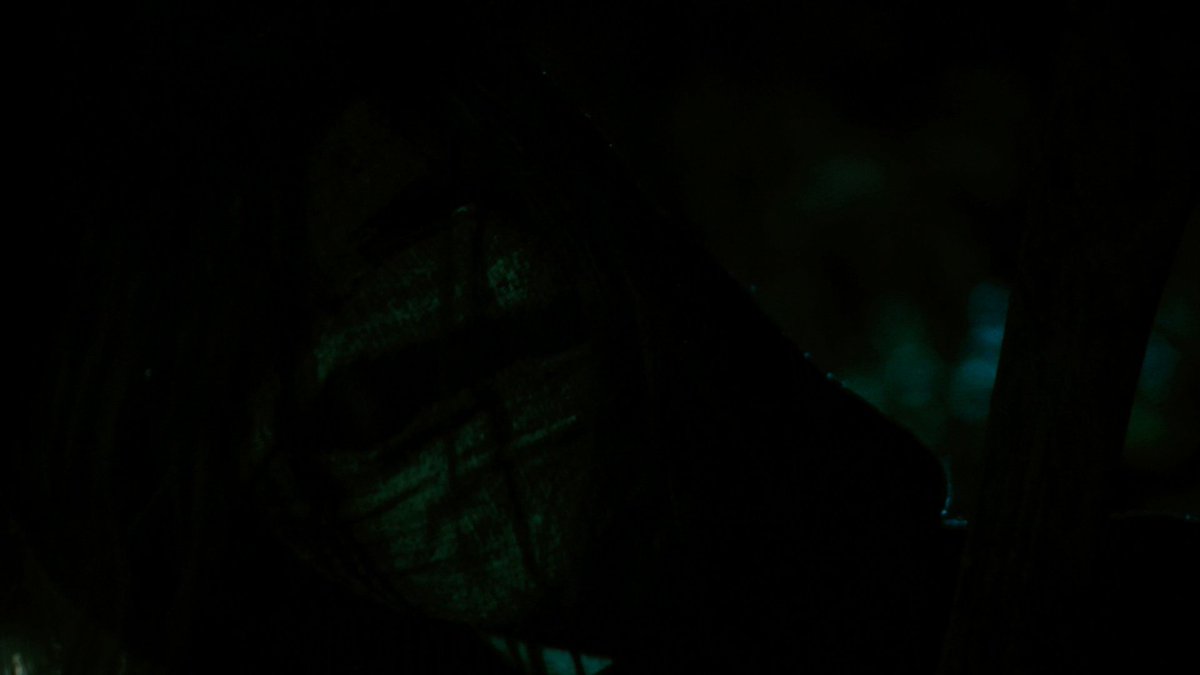 Depth_Films's tweet image. Close up of the mysterious figure who is stalking the lead characters. @HorrorMovies @HorrorSociety @HorrorNewsNet @filmindependent