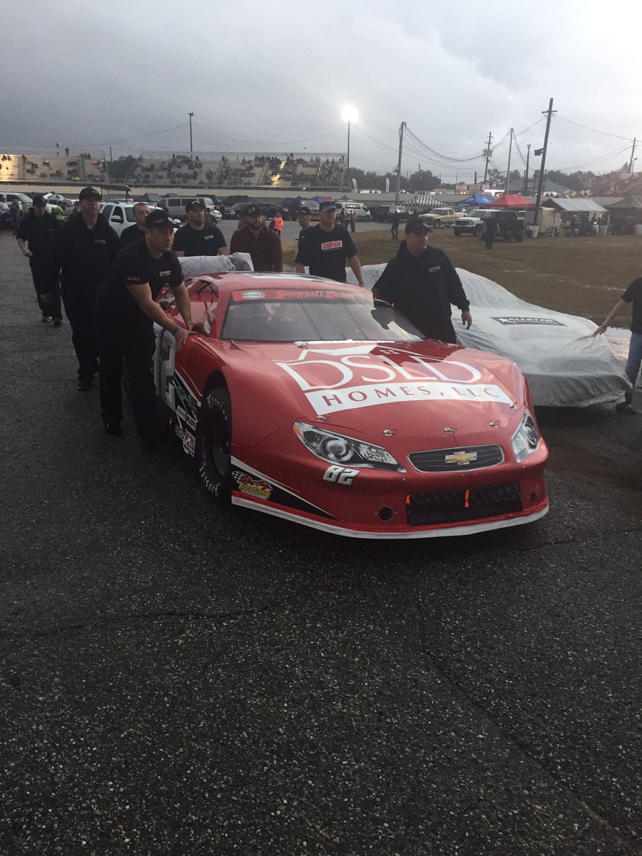 GrantEnfinger's tweet photo. Cleared tech ready to race @FiveFlagsSpeed @crooks_racing @ChampionPowerEQ @TripleKConst @bsm_partners https://t.co/PLufTZA6NZ